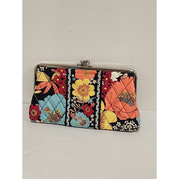 Vera Bradley Double Kiss Lock Clutch Wallet - Happy Snails Pattern Retired 2011 - Picture 1 of 9